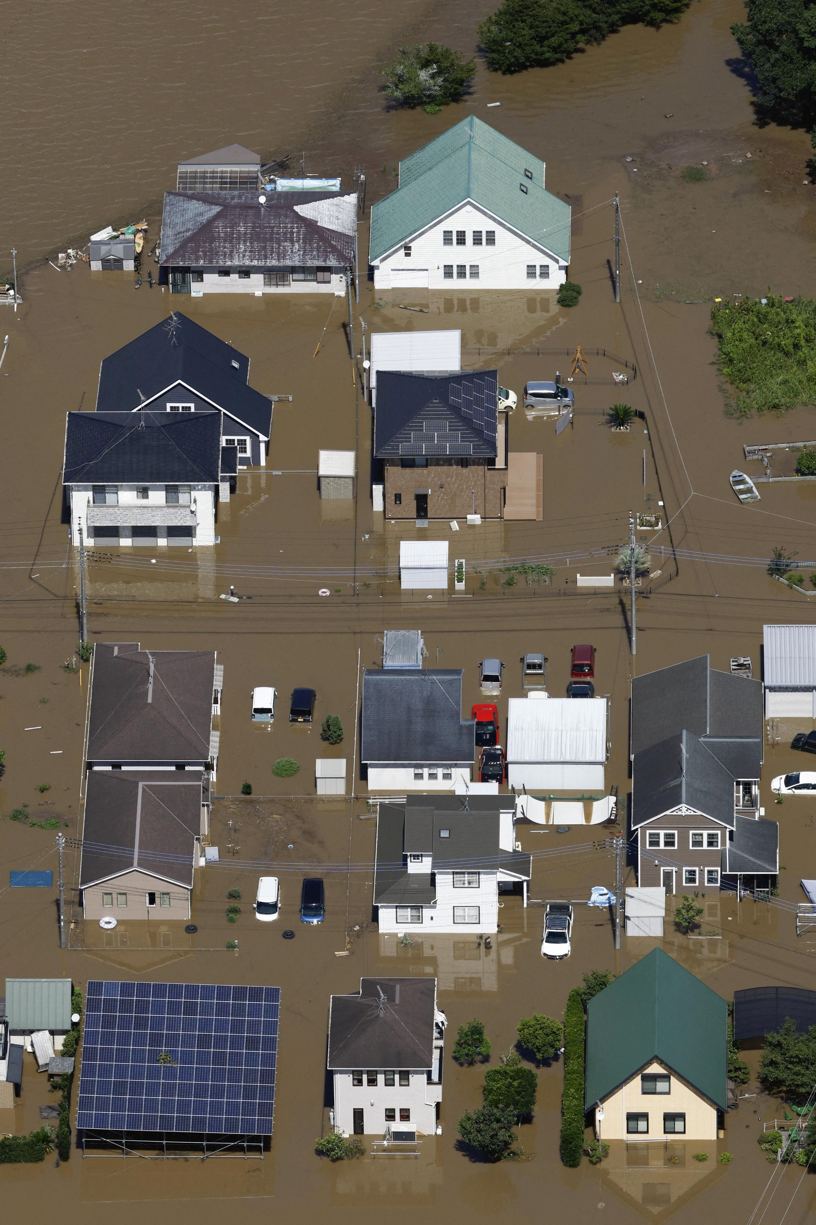 Vista aérea de una zona inundada tras las fuertes lluvias en Oamishirasato, prefectura de Chiba, Japón