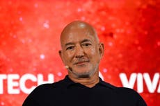 Bezos y Saverin se unen a consorcio que compra una participación minoritaria en Liverpool