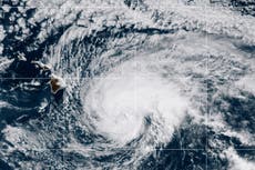 Tormenta tropical Lala podría convertirse en huracán y amenazar la Isla Grande de Hawai