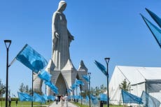Inauguran enorme estatua de la Virgen María en pequeño pueblo de Polonia