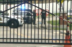 Al menos un estudiante entre cinco personas baleadas en tiroteo en la Virginia State University