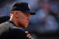 Aaron Judge lanza por primera vez en rehabilitación, pero no hay fecha para su retorno