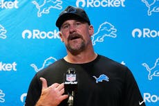 Campbell aún busca respuestas para la línea ofensiva de los Lions