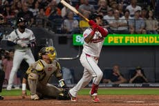 Cantillo y 3 relevistas toleran 1 hit; Guardianes vencen 6-1 a Padres y llegan a 10.000 triunfos