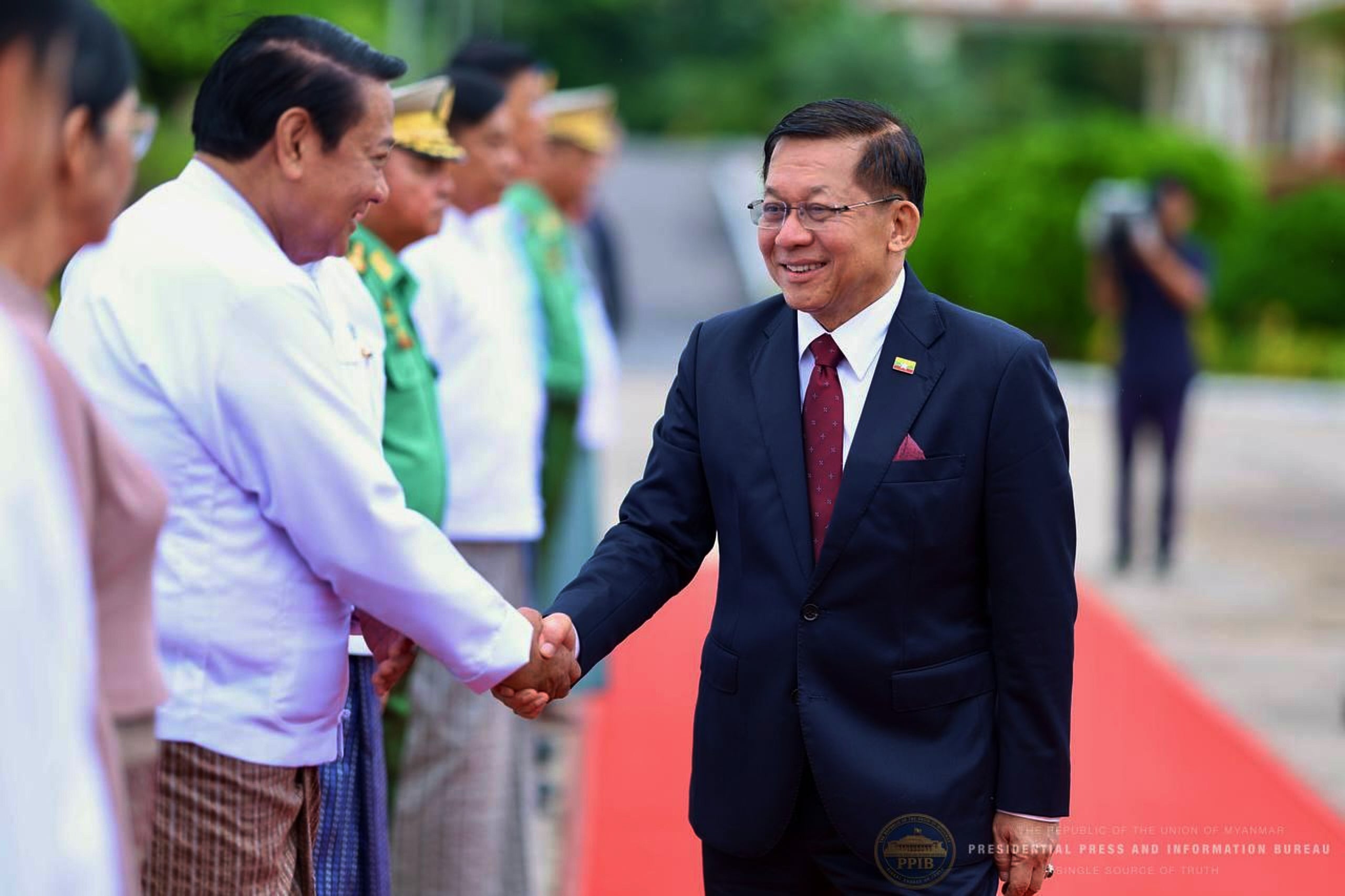 MYANMAR-RUSIA