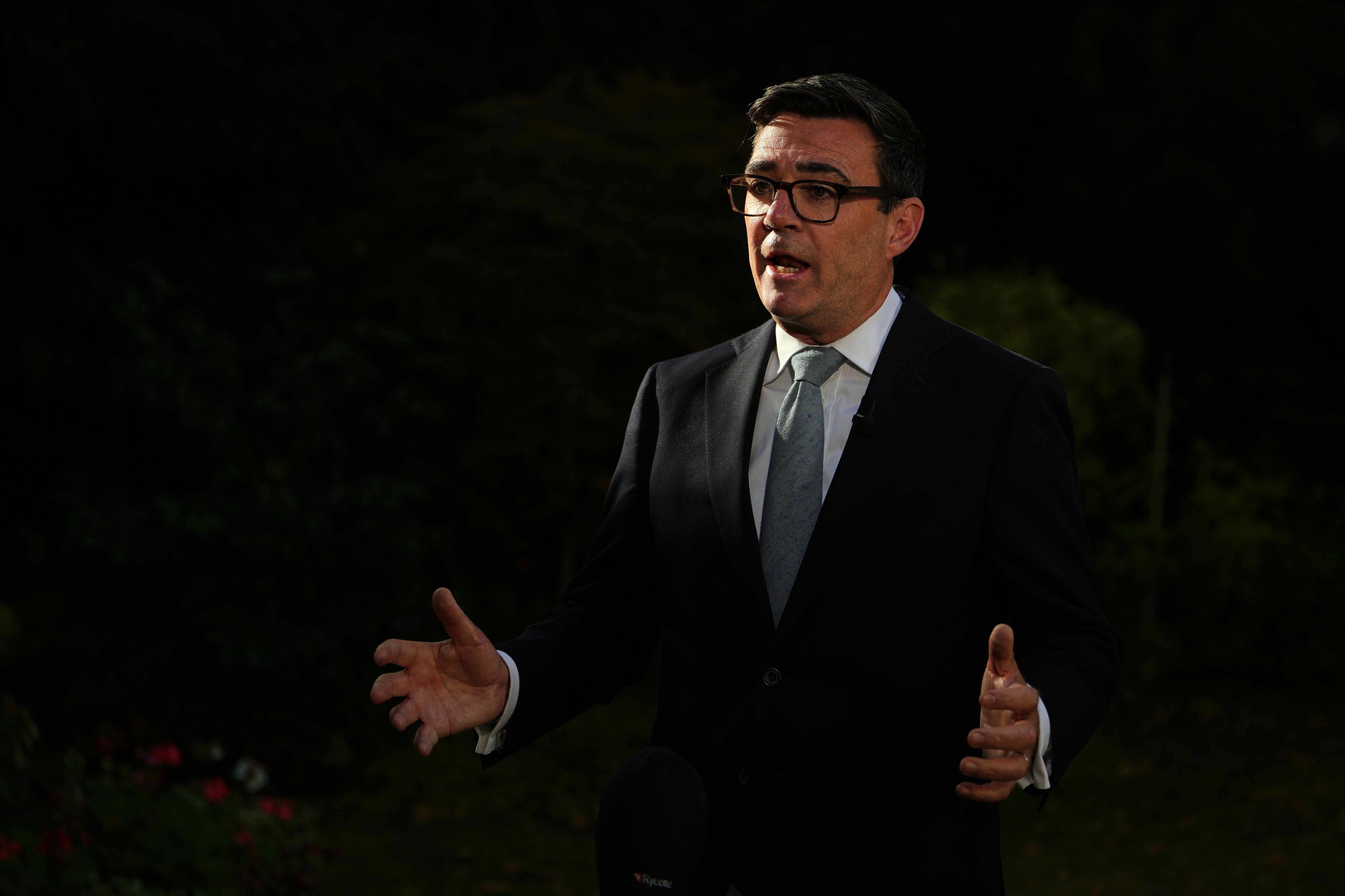 REINO UNIDO BURNHAM IMPOSTOR