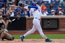 Carson Benge pega jonrón de 2 carreras y los Mets vencen a los Padres 4-2
