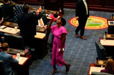 Angie Nixon, socialista democrática, ganó las primarias en Florida. ¿Podrá ganar en noviembre?