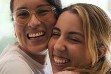 Dos mujeres desafían a la Constitución de Bolivia y logran el primer matrimonio igualitario