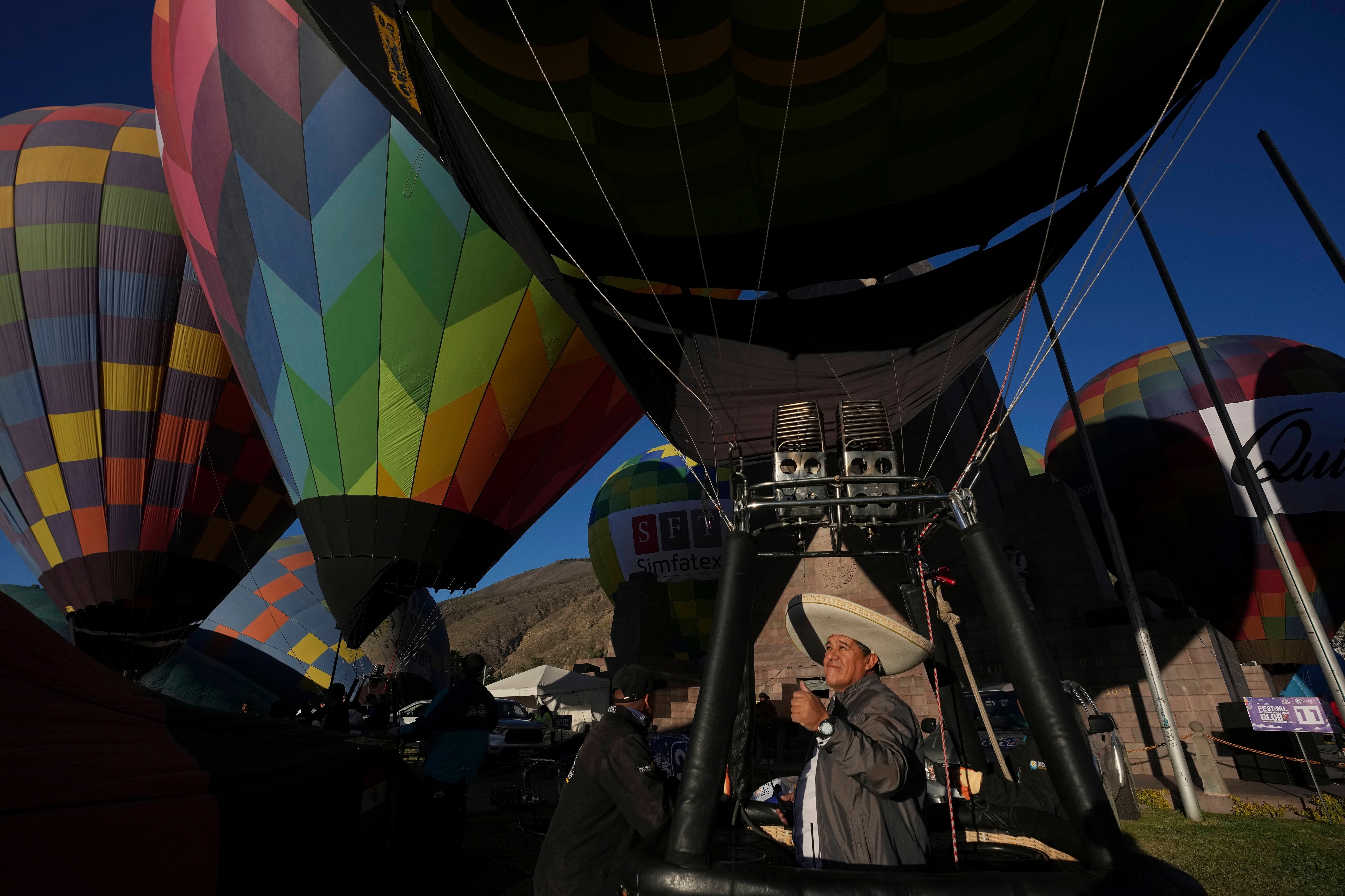 ECUADOR-FESTIVAL DE GLOBOS