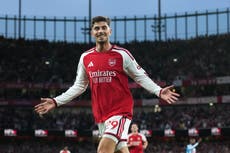 Tzolis brilla mientras Arsenal abre la temporada de la Premier al arrollar al ascendido Coventry