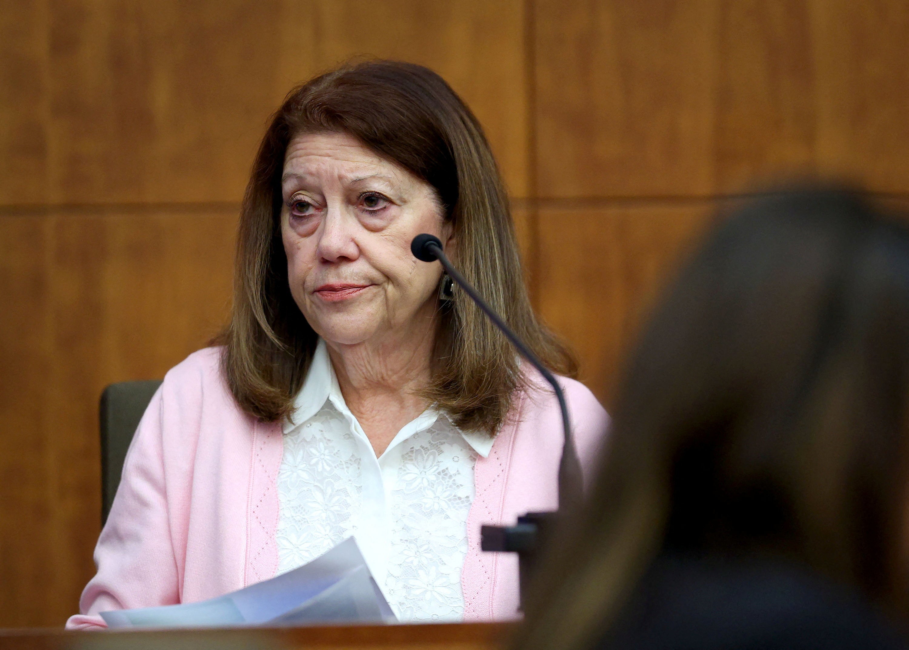 De acuerdo con el testimonio de la mamá de Lindsay, su hija le comunicó a ella y a su entonces esposo en diciembre de 2022 que había tenido pensamientos sobre dañar a sus hijos