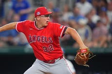 Ryan Johnson y 2 relevistas de Angelinos se combinan para tolerar 1 hit en triunfo 3-0 sobre Rangers