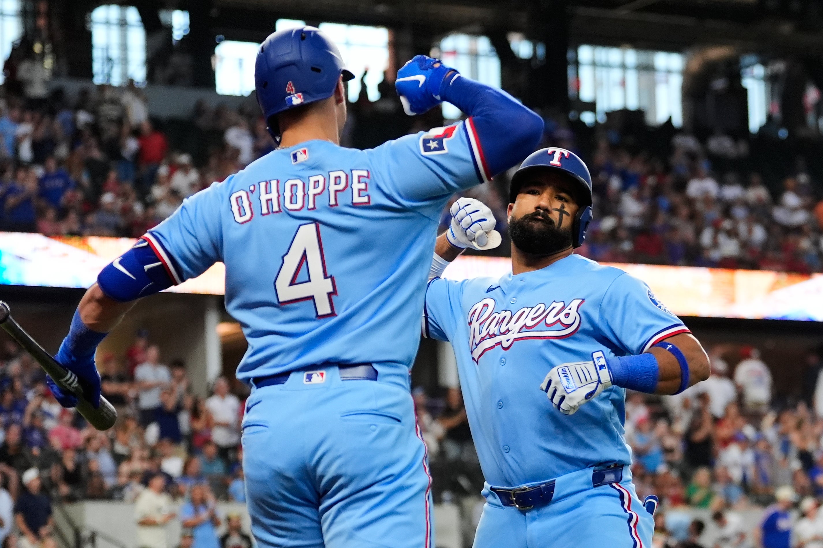 ANGELINOS-RANGERS