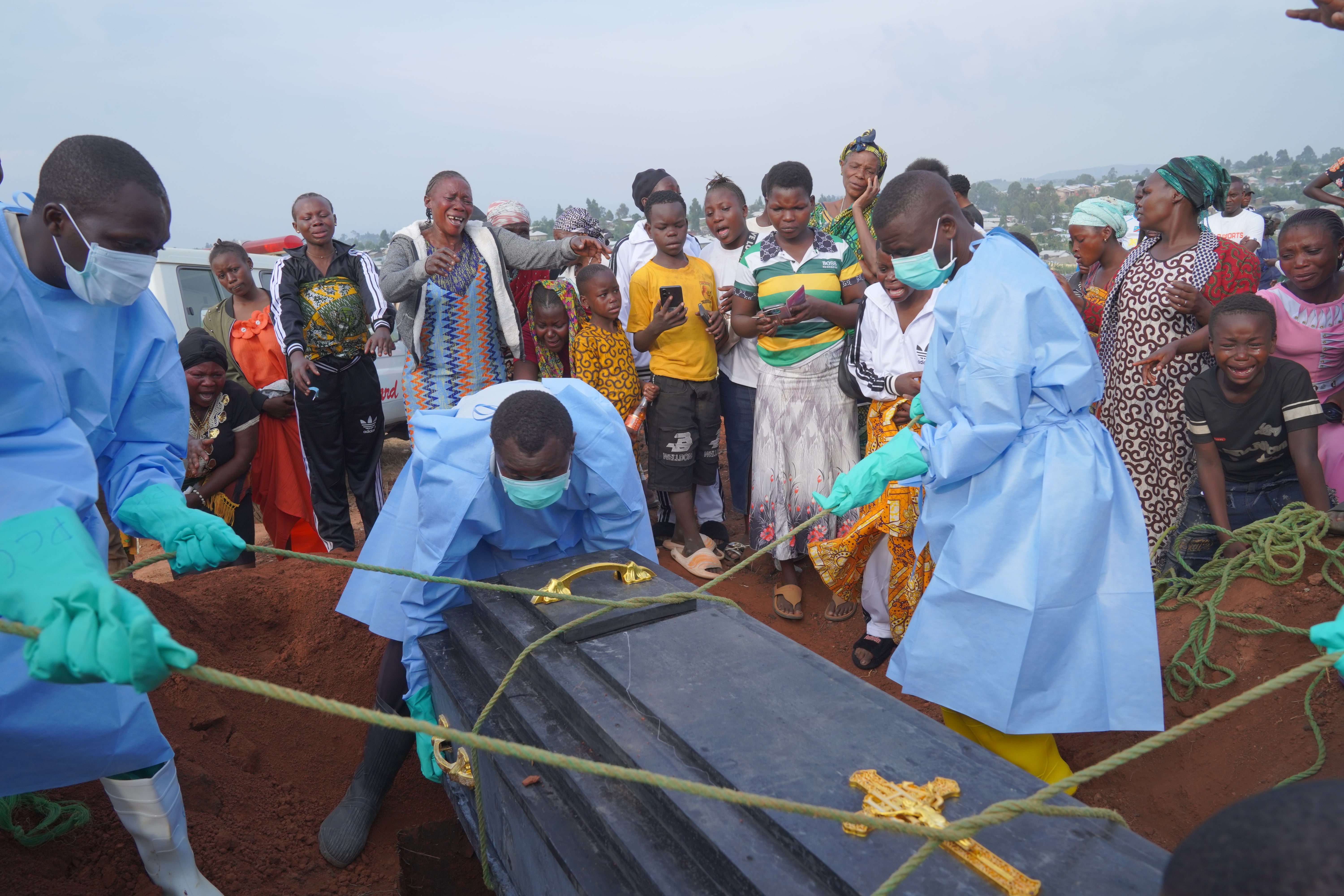 El brote de ébola en el Congo registra una de sus mayores cifras semanales de muertes