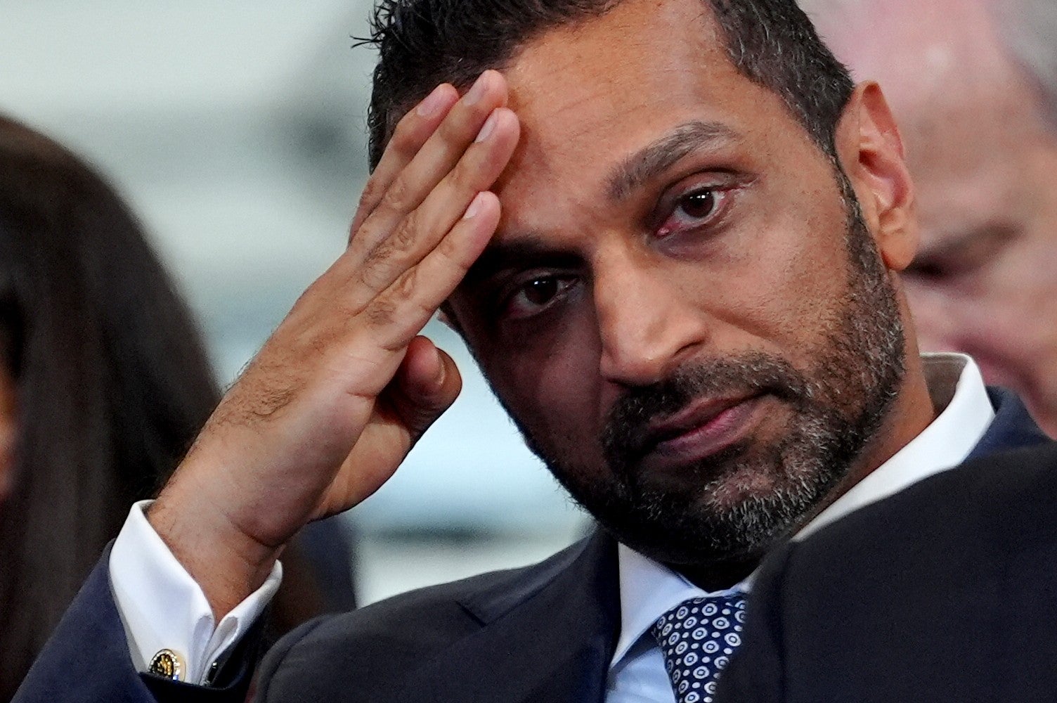 Bajo la dirección del director del FBI, Kash Patel, el FBI flexibilizó los criterios de contratación y ahora tendrá en cuenta a determinados candidatos que se hayan dedicado a la prostitución o incluso a la zoofilia