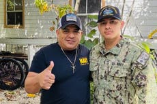 Liberan de custodia migratoria al padre de un marinero del USS Lincoln
