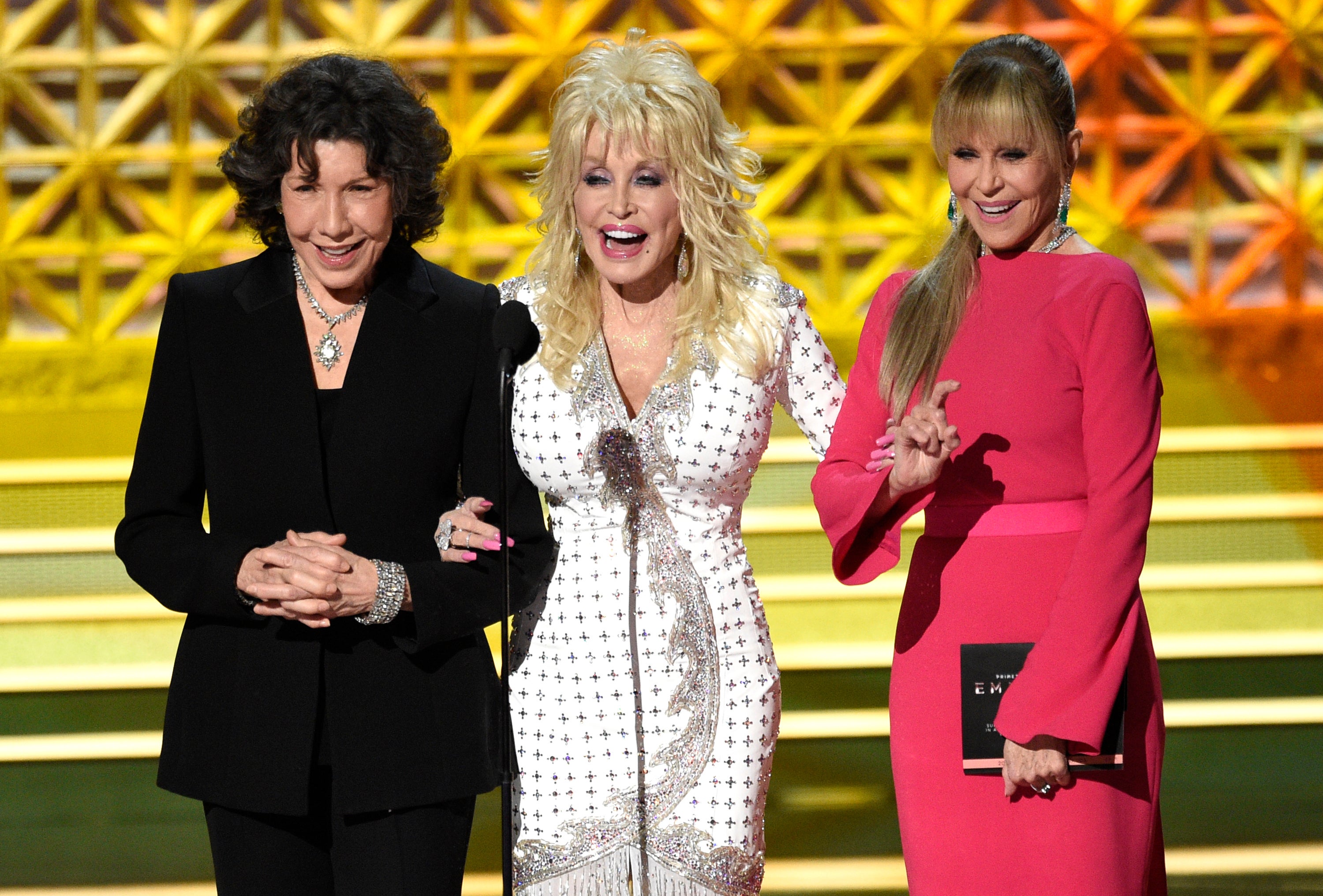 DOLLY PARTON