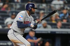 Yordan Álvarez conecta triple de ventaja en la octava y Astros superan 9-7 a Yankees