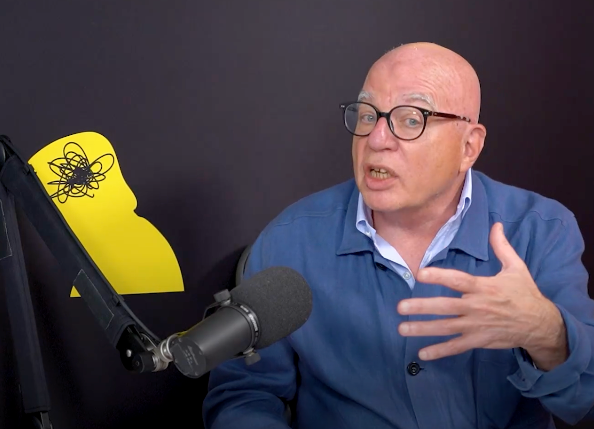 Michael Wolff habla sobre Natalie Harp, asistente personal del presidente Donald Trump, en el podcast ‘Inside Trump’s Head’