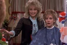 Lo que Dolly Parton le dijo a Julia Roberts en ‘Magnolias de acero’