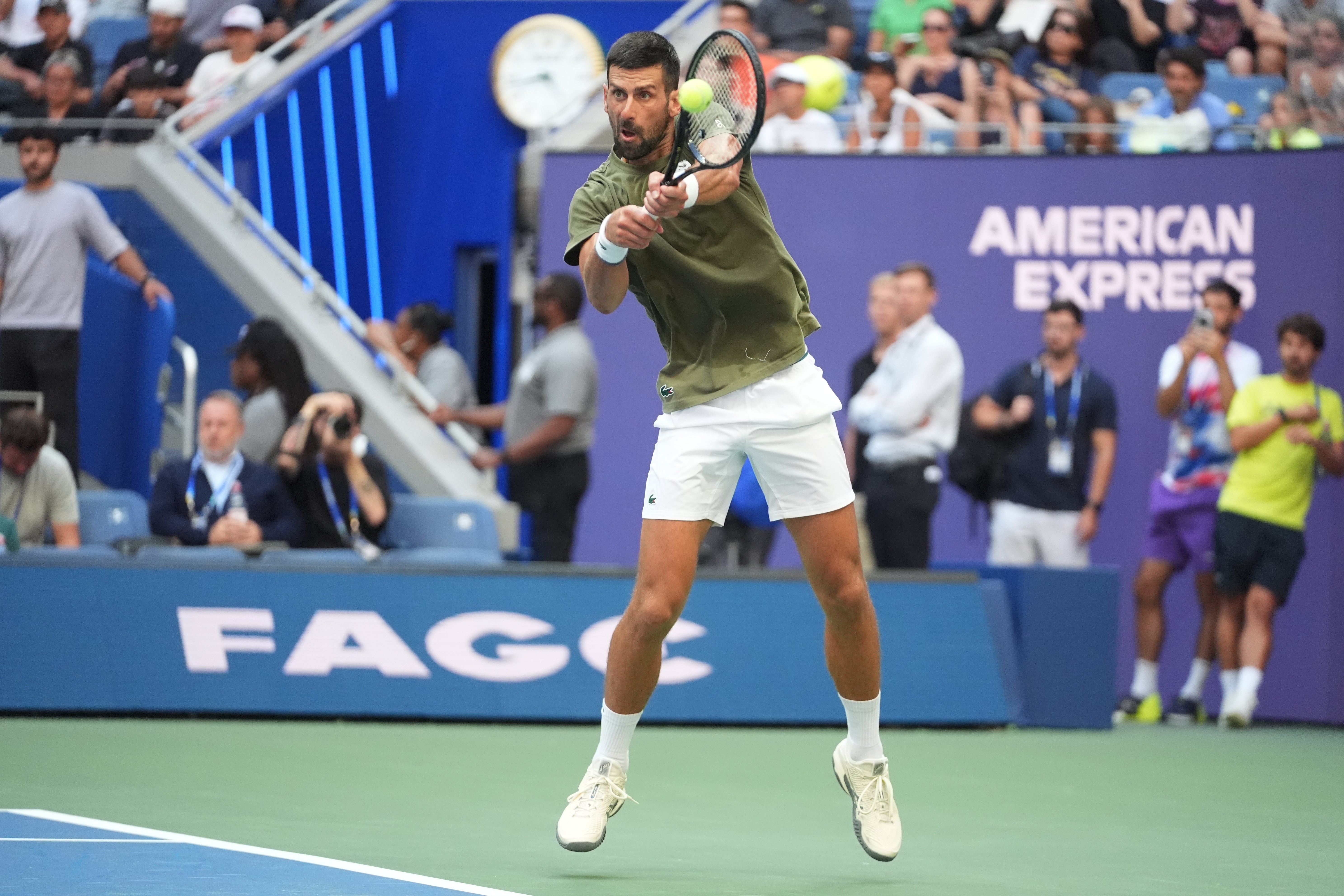 Djokovic entrenó el miércoles en Nueva York junto al primer cabeza de serie, Alexander Zverev
