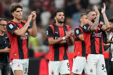 El Milan de Amorim vence 2-0 a Venezia y lidera la Serie A