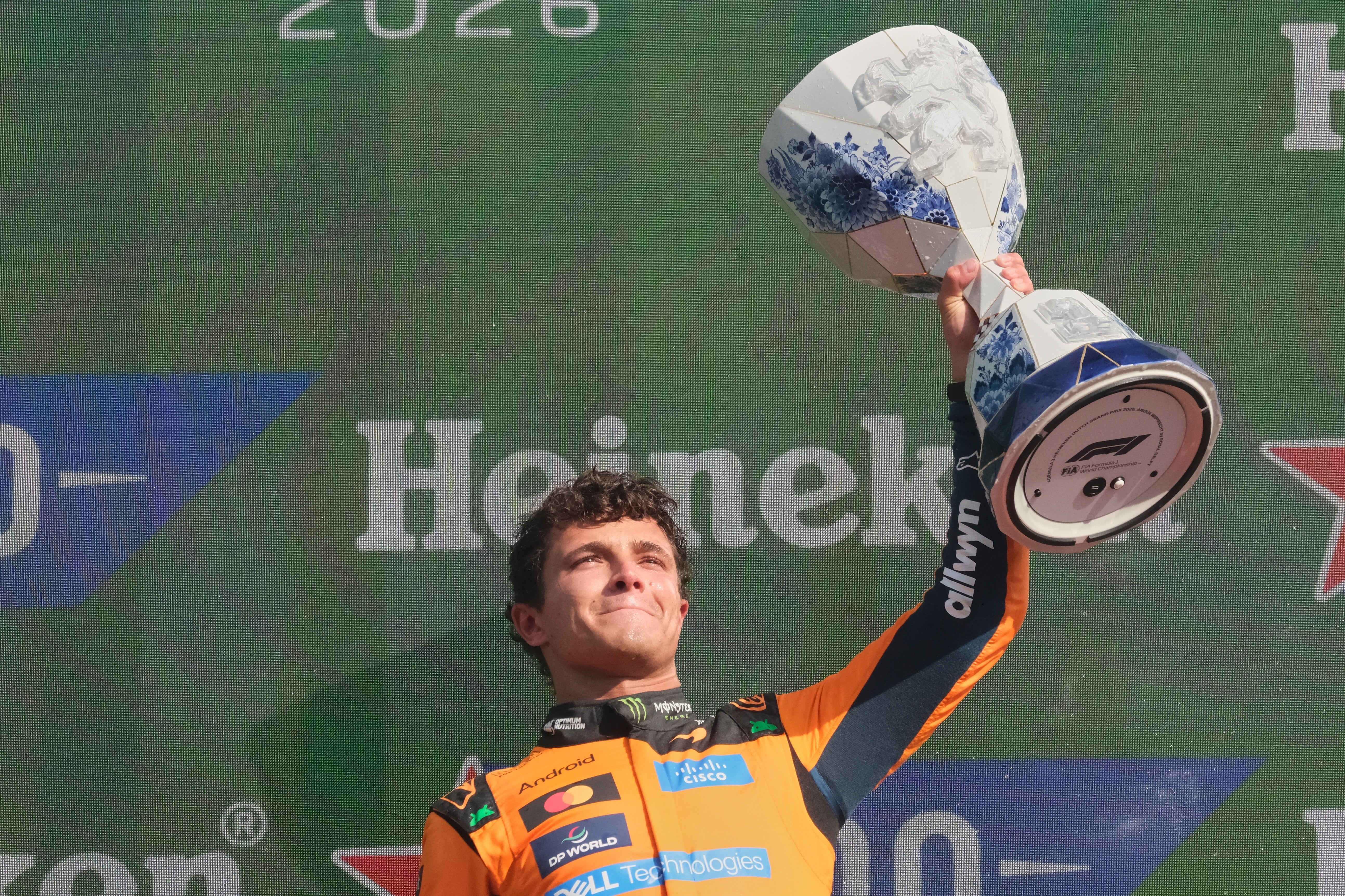 Lando Norris asegura su futuro en F1 en McLaren con contrato hasta al menos 2030
