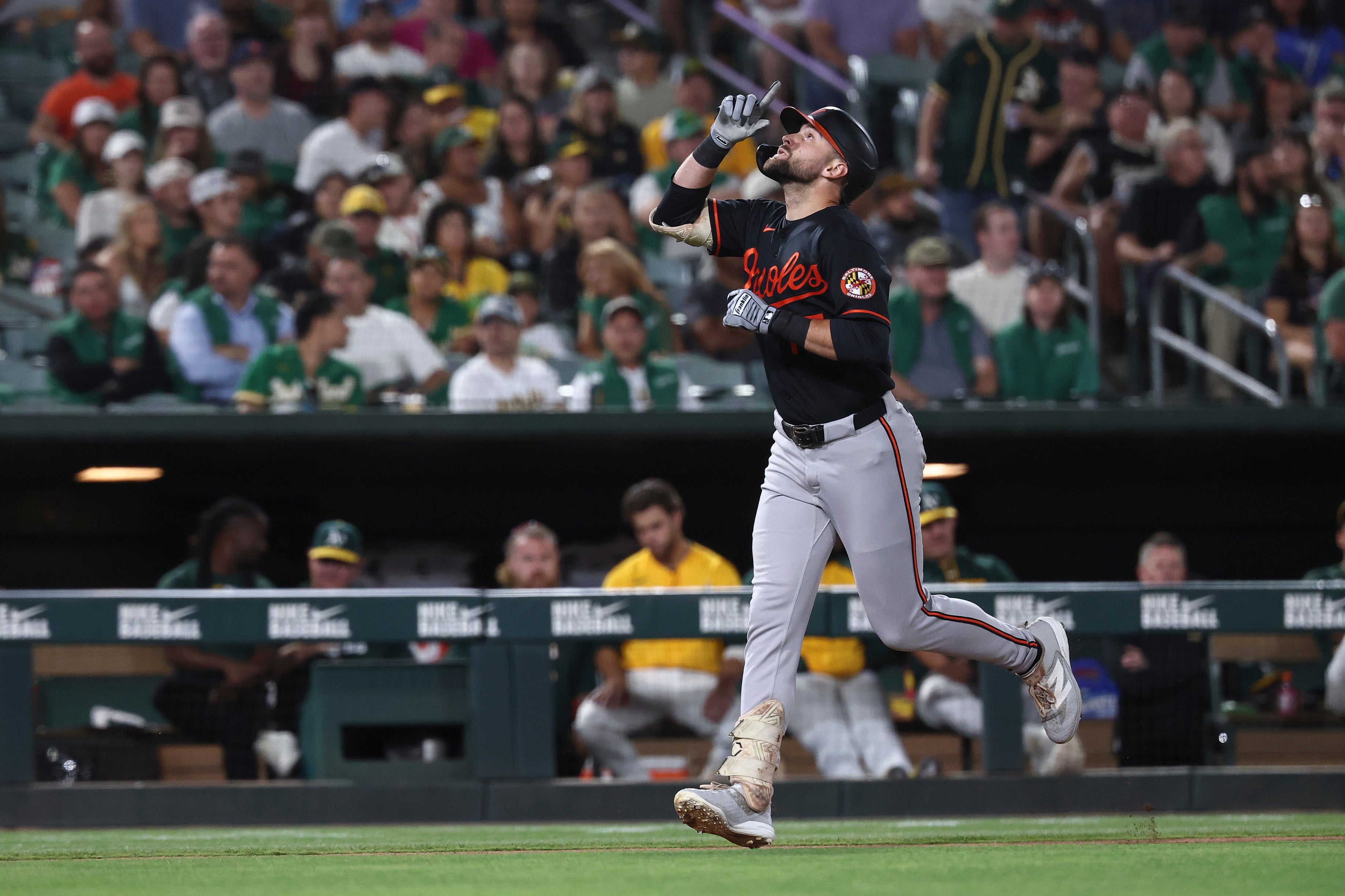 Leody Taveras impulsa 3 carreras y los Orioles vencen5-3 a Atléticos