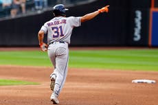 Con jonrón como emergente, Wade impulsa el triunfo 5-3 de Astros ante Mets