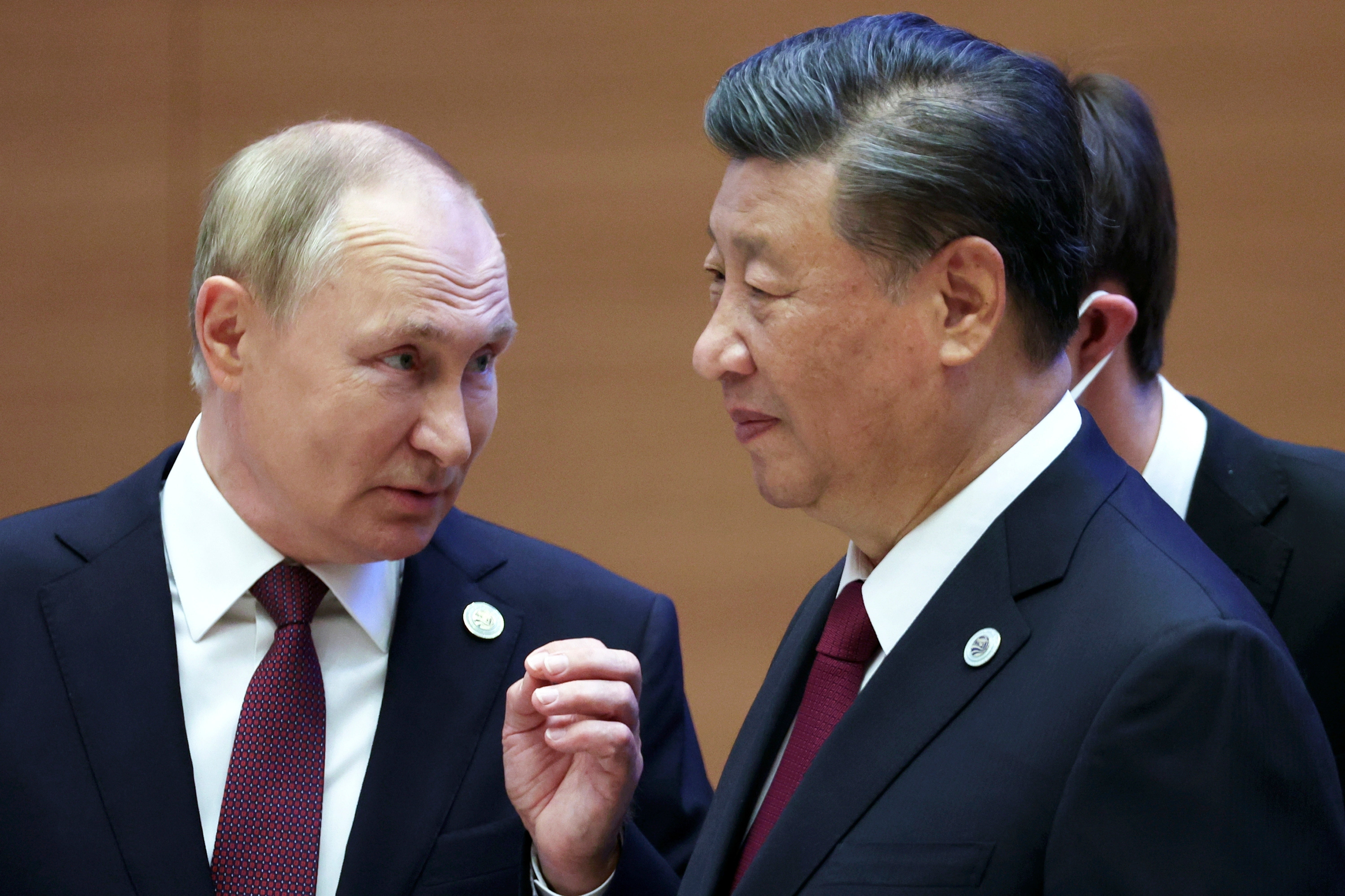 Líderes de China, Rusia e India se reúnen para contrarrestar la influencia de EEUU
