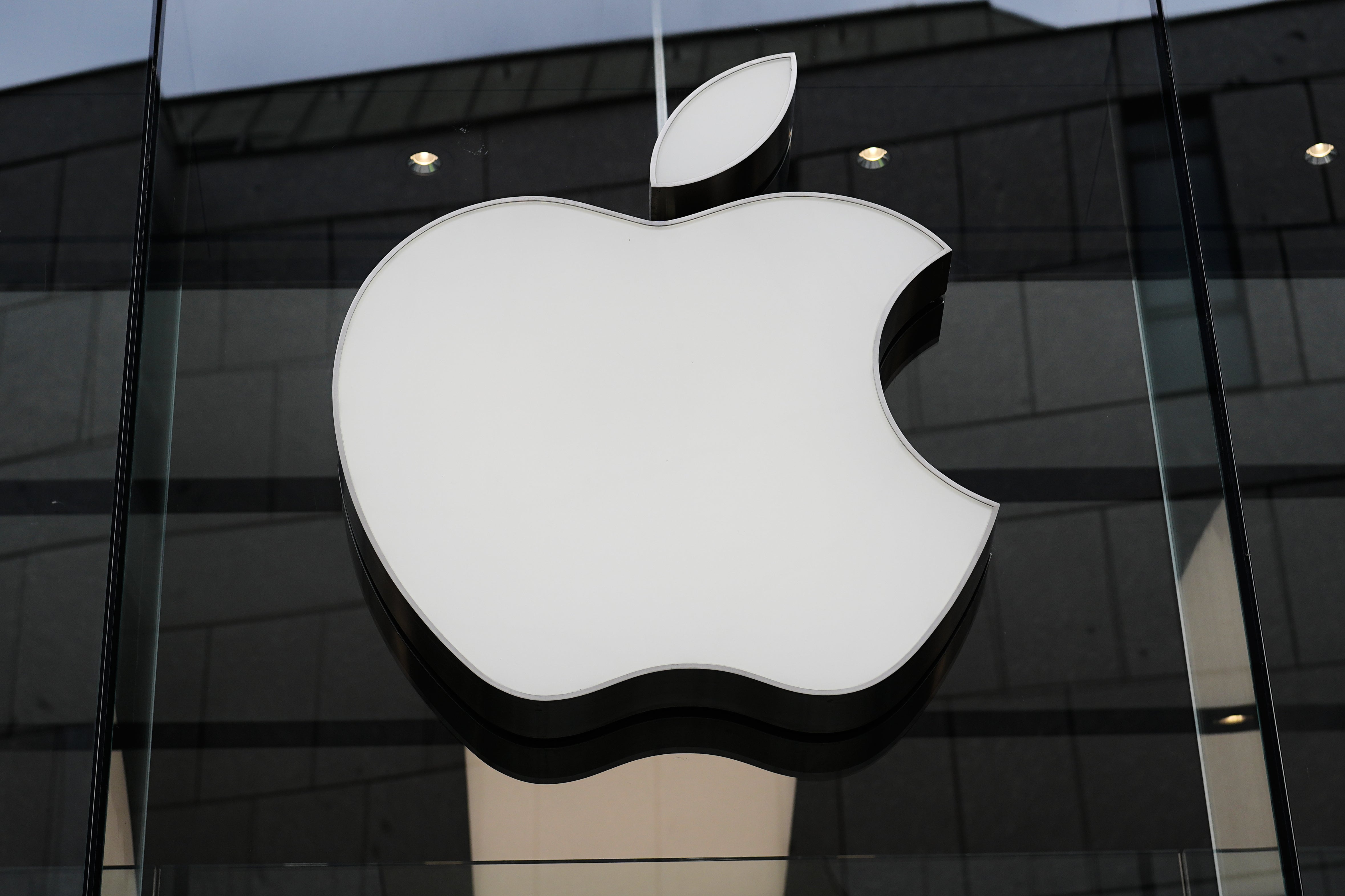 Trump pidió a Apple cambiar nombre del lago Ontario a 'lago Estados Unidos" en sus mapas