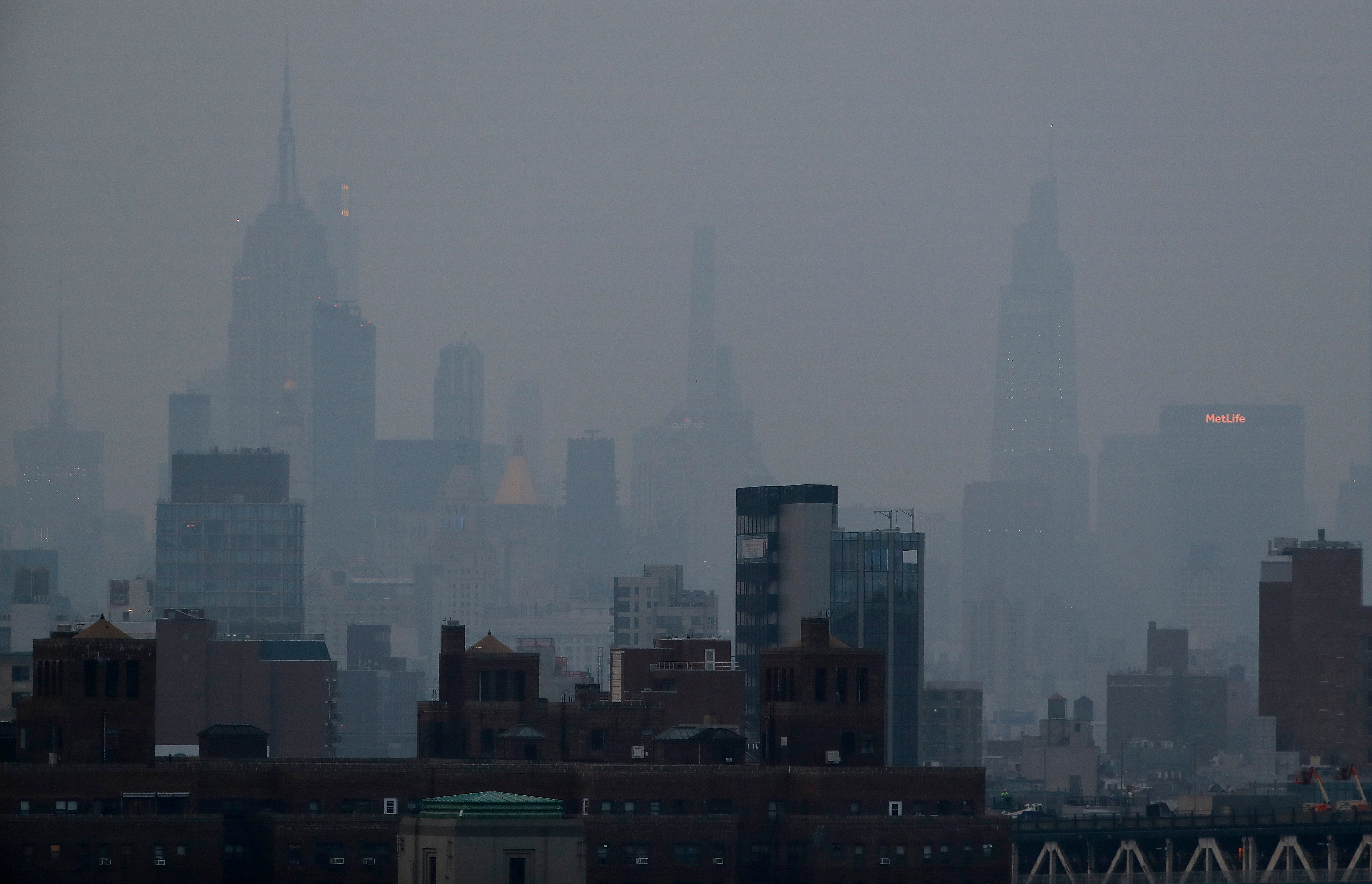 Jueza anula plan de Nueva York de hacer que corporaciones aporten a fondo climático
