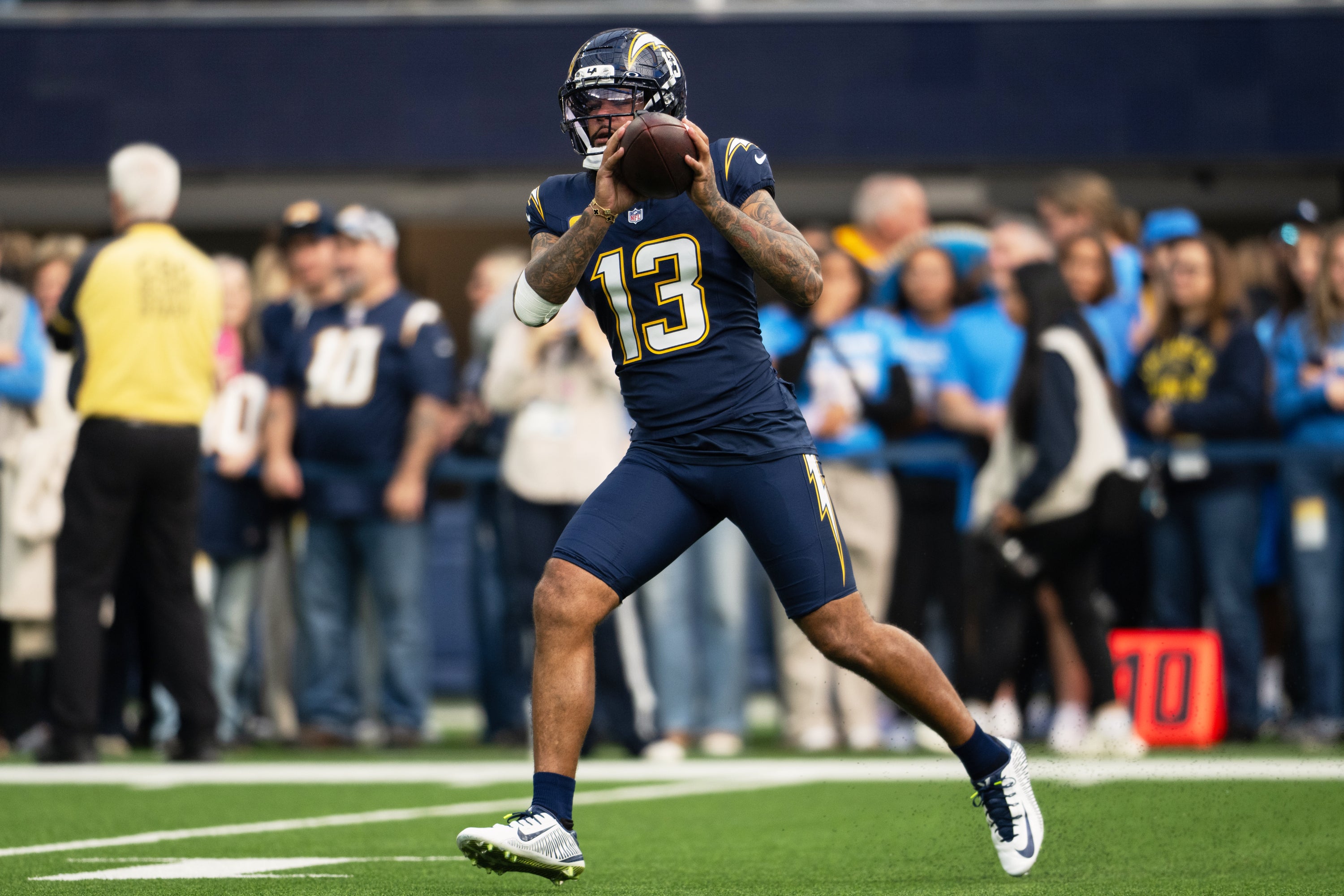 Colts esperan que el Keenan Allen dispute el primer juego de temporada a pesar de arresto en agosto