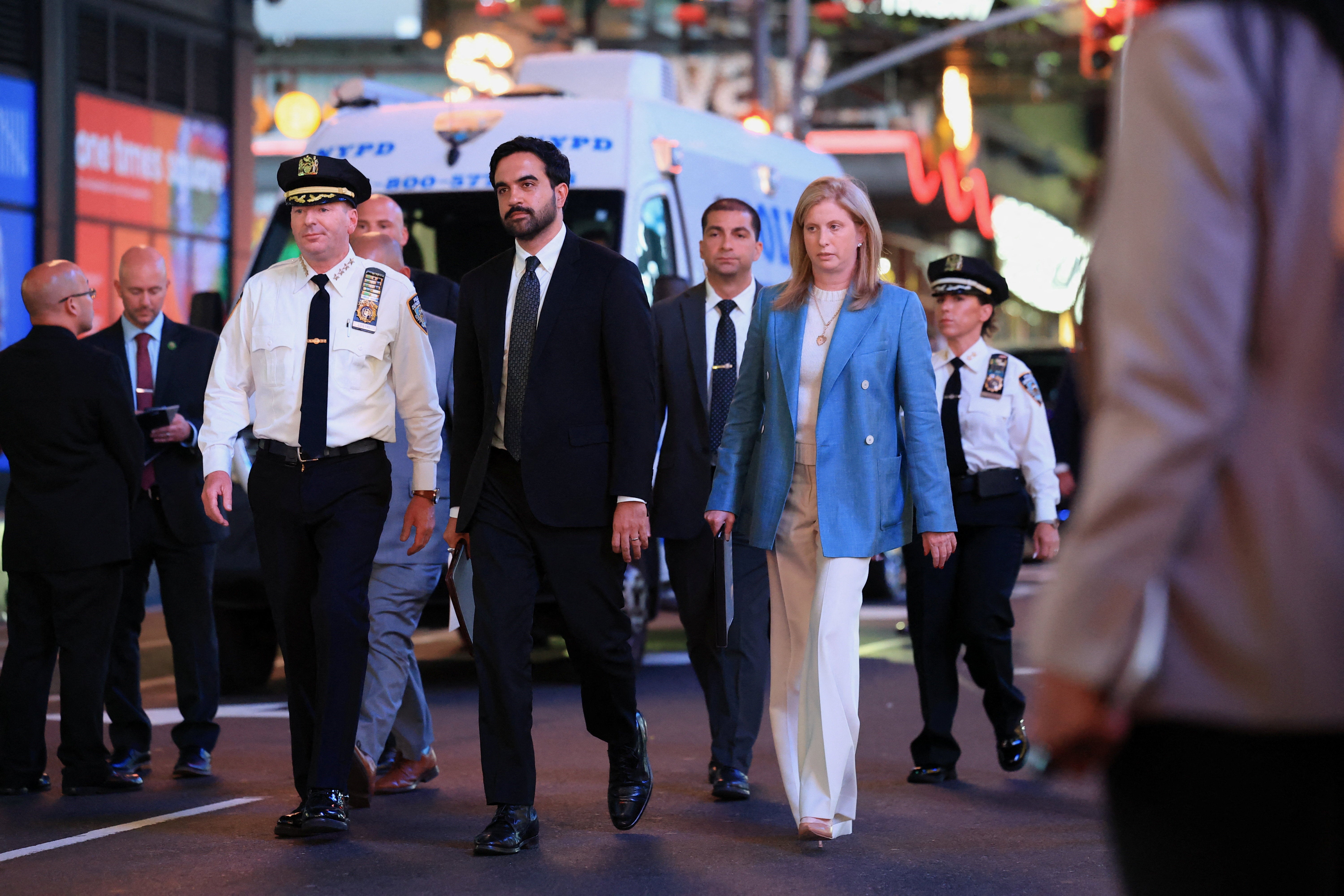 La comisionada de la Policía de Nueva York, Jessica Tisch, confirmó que los agentes mataron a tiros a la atacante, identificada como Pamela Cisneros