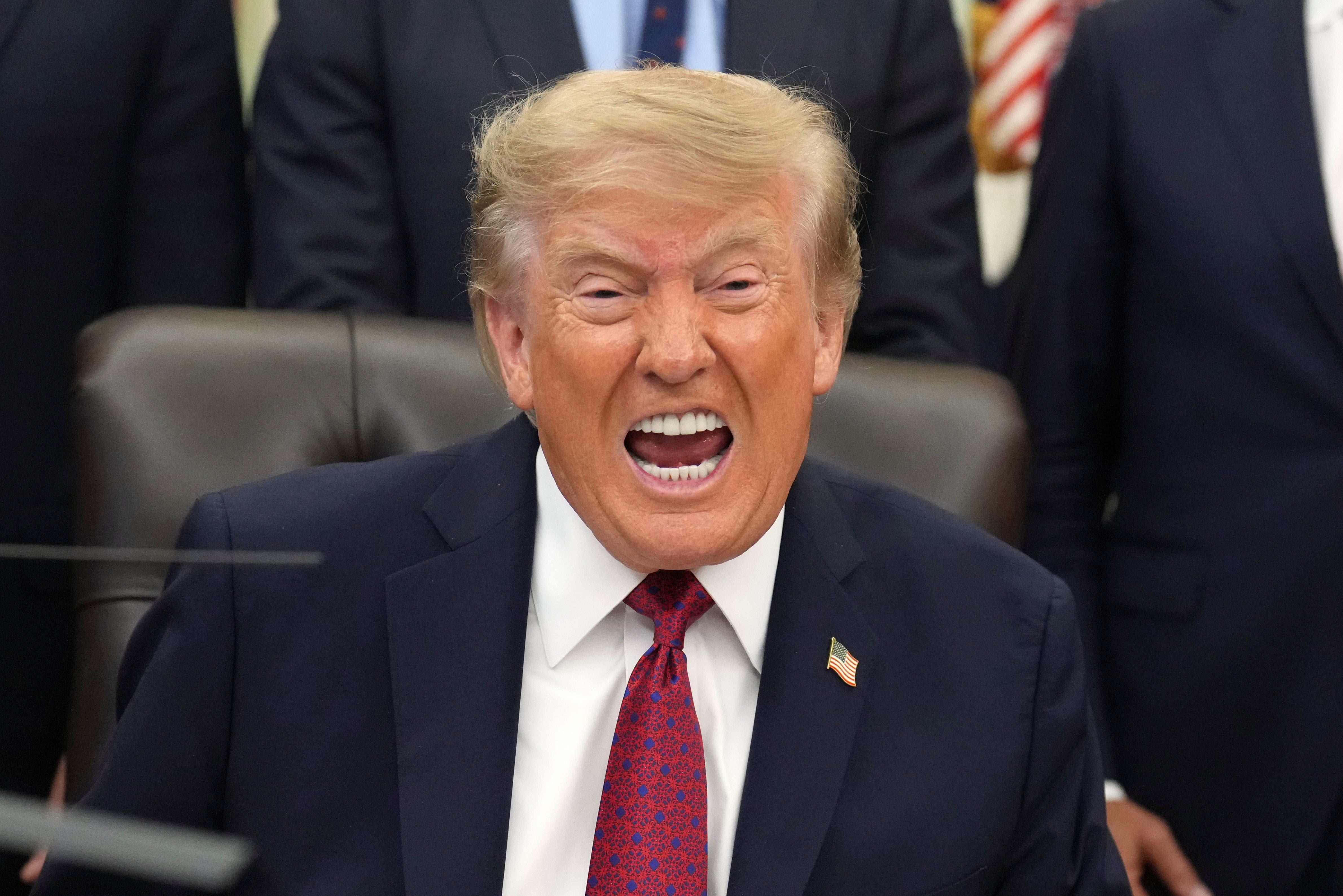 TRUMP MONEDA
