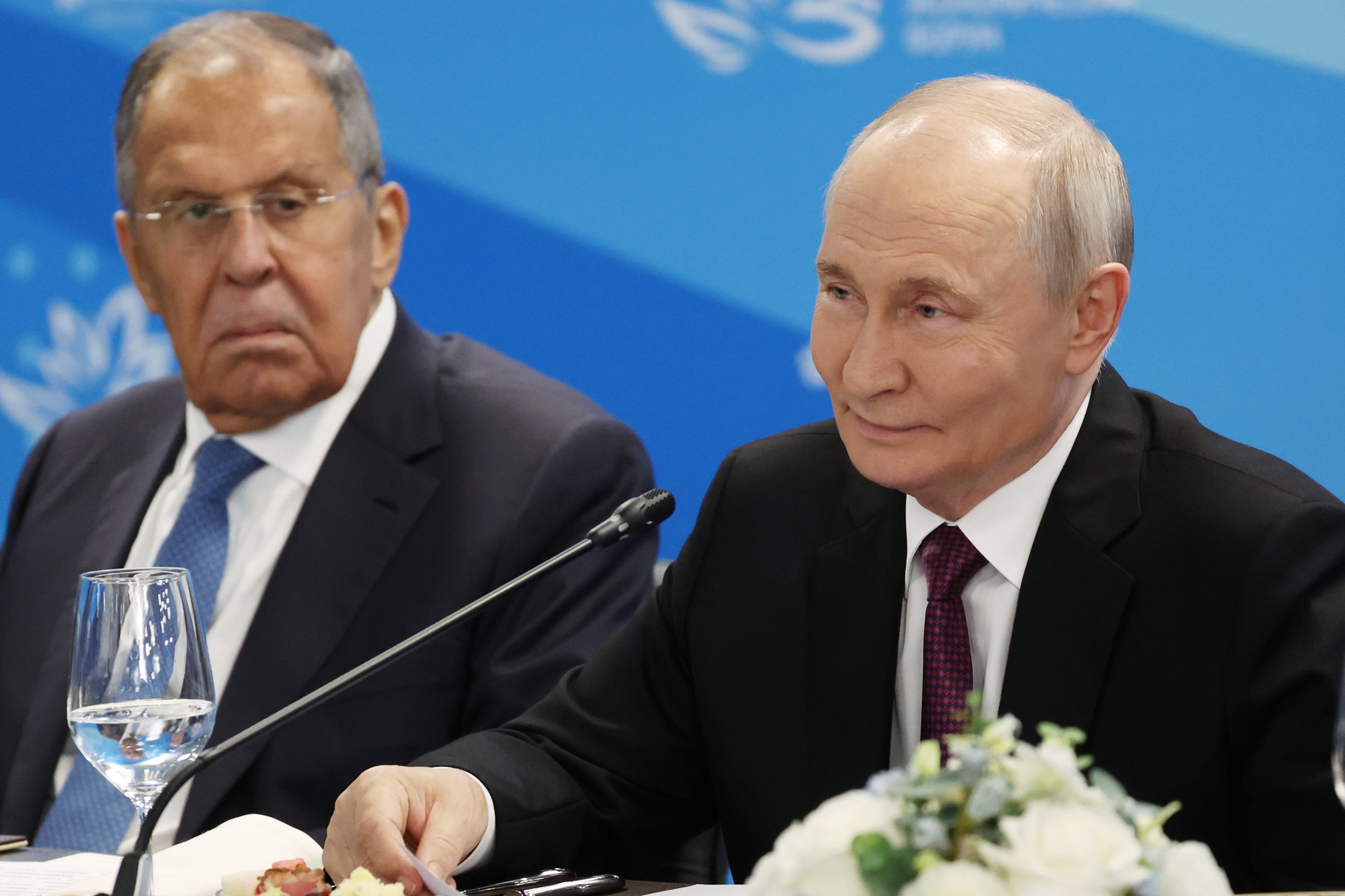 EUR-GEN EUROPA-RUSIA-DRON EXPLOSIVO