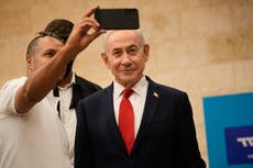 Con la reelección en mente, Netanyahu centra su atención en su dividida base en Israel