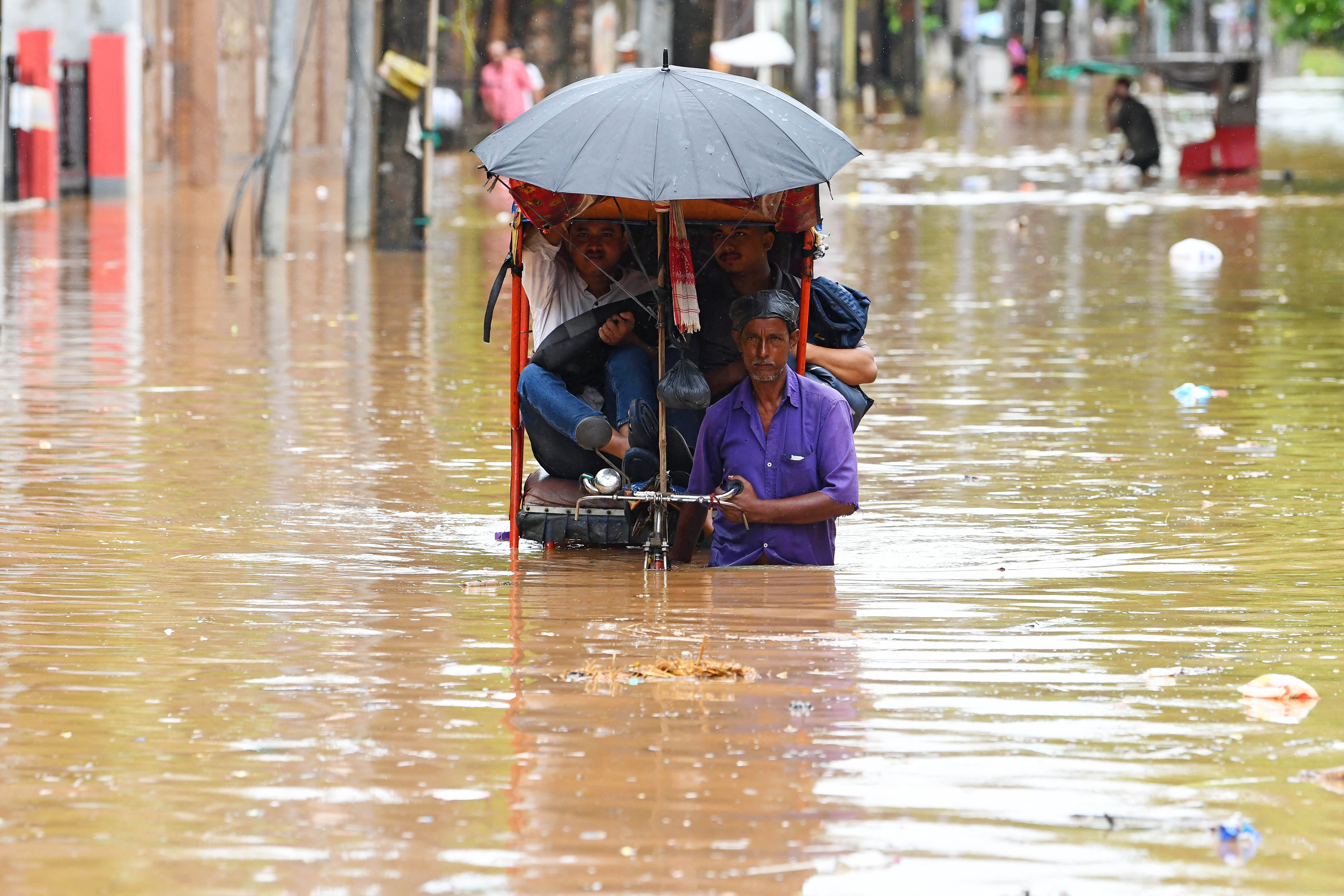 Los efectos de El Niño ya se sienten en India, donde el país registra menos lluvias en general, pero episodios de precipitaciones más intensas