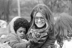 AP Fotos: Gloria Steinem como líder del movimiento feminista