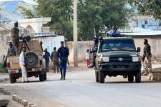Se reanudan combates entre gobierno y milicias en suroeste de Somalia