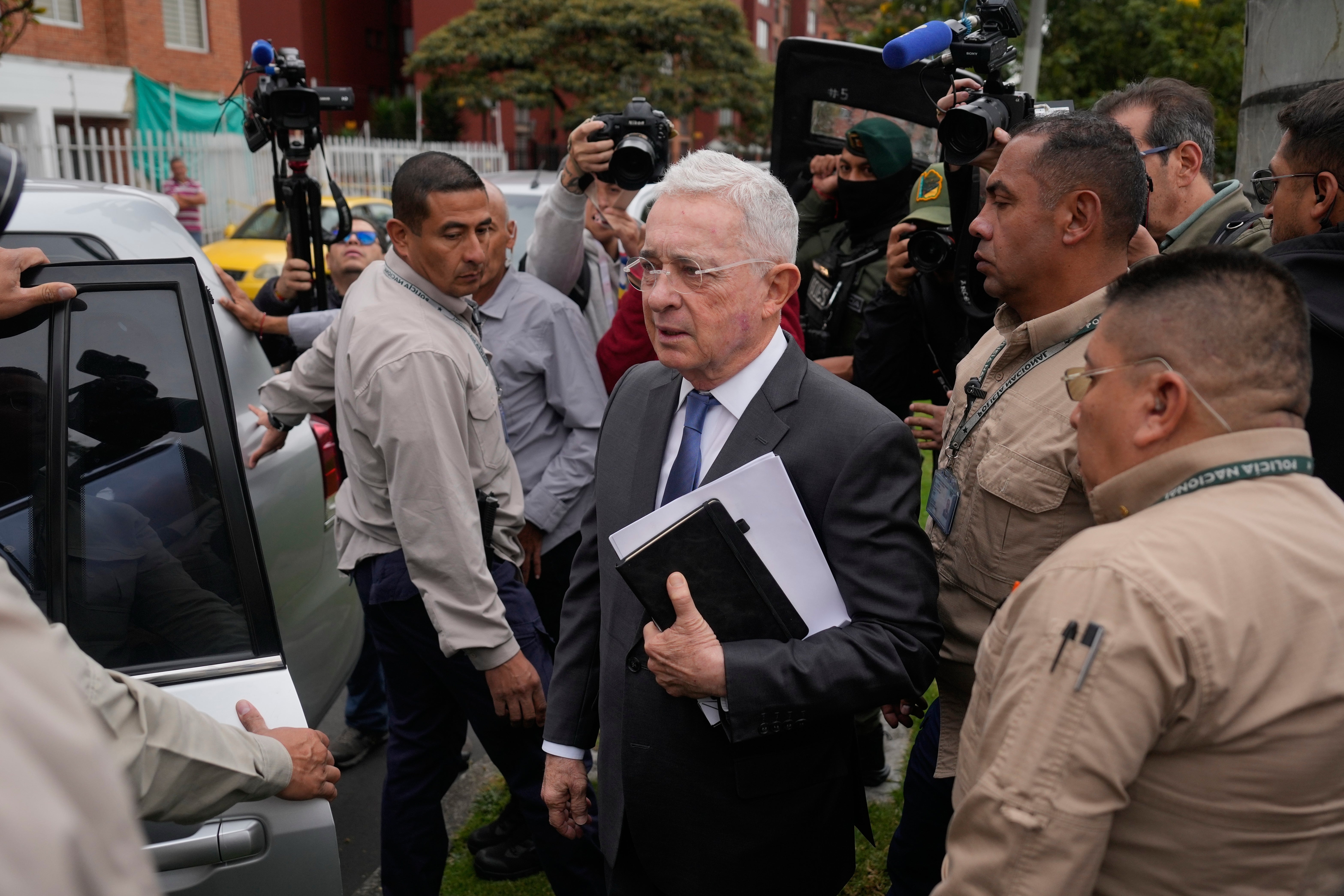 COLOMBIA-EXPRESIDENTE URIBE