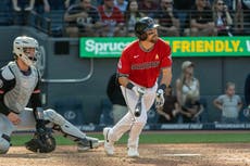 Schneemann impulsa la carrera del triunfo en la 10ma y Cleveland gana 3-2 a Detroit