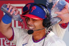 Luzardo poncha a 12 en su 1ra blanqueada y Schwarber jonronea en triunfo de Filis 1-0 ante Braves