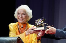 En Venecia, Ellen Burstyn reflexiona sobre interpretar a Marilyn Monroe y una vida en el cine