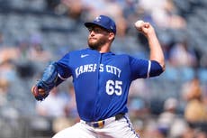 Sin carreras en 9 innings, Arizona anota 5 en el 10mo y vence por 5-4 a Kansas City