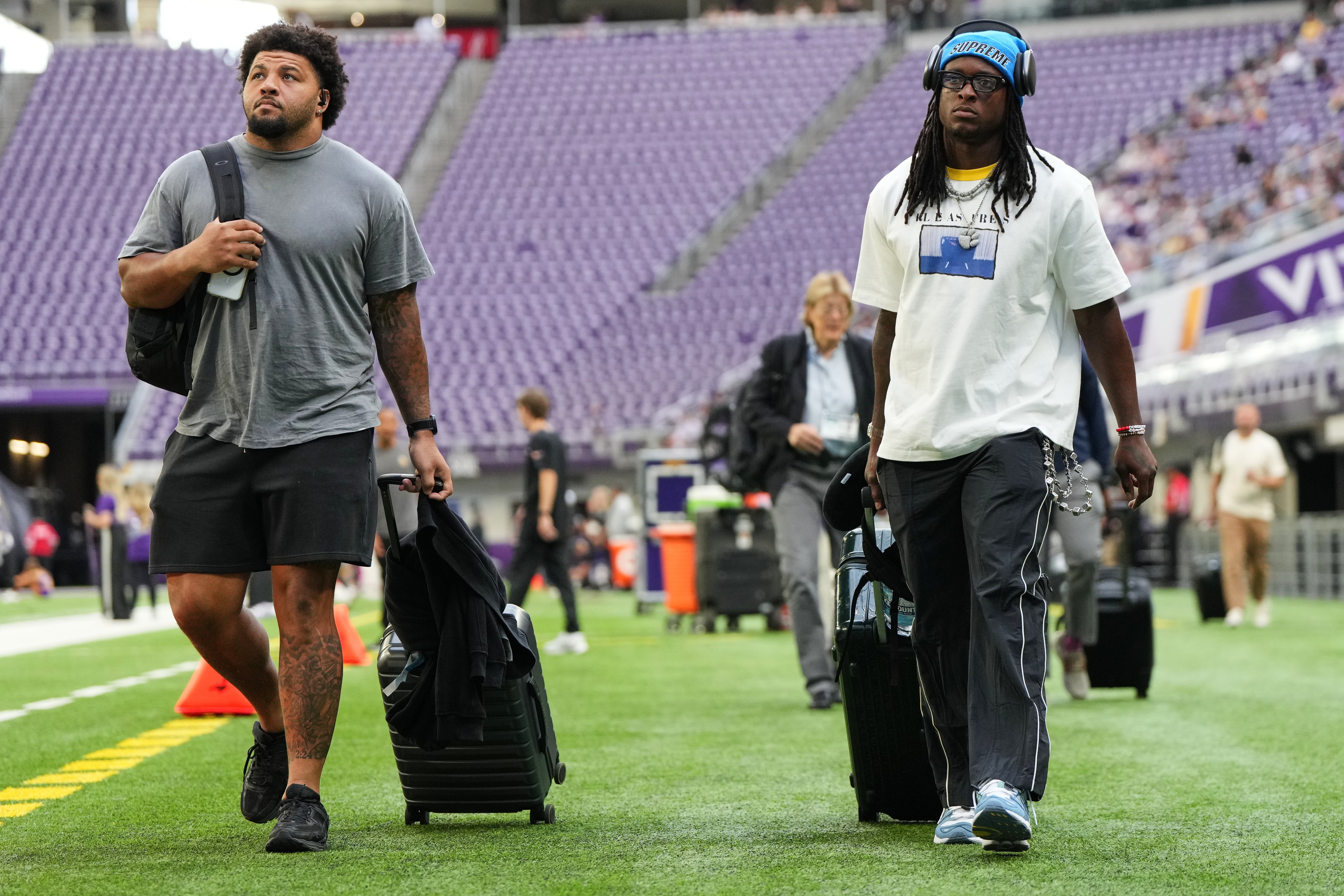Ravens eligen a Gwyn como su centro titular para la Semana 1 en Indianápolis
