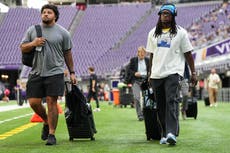 Ravens eligen a Gwyn como su centro titular para la Semana 1 en Indianápolis