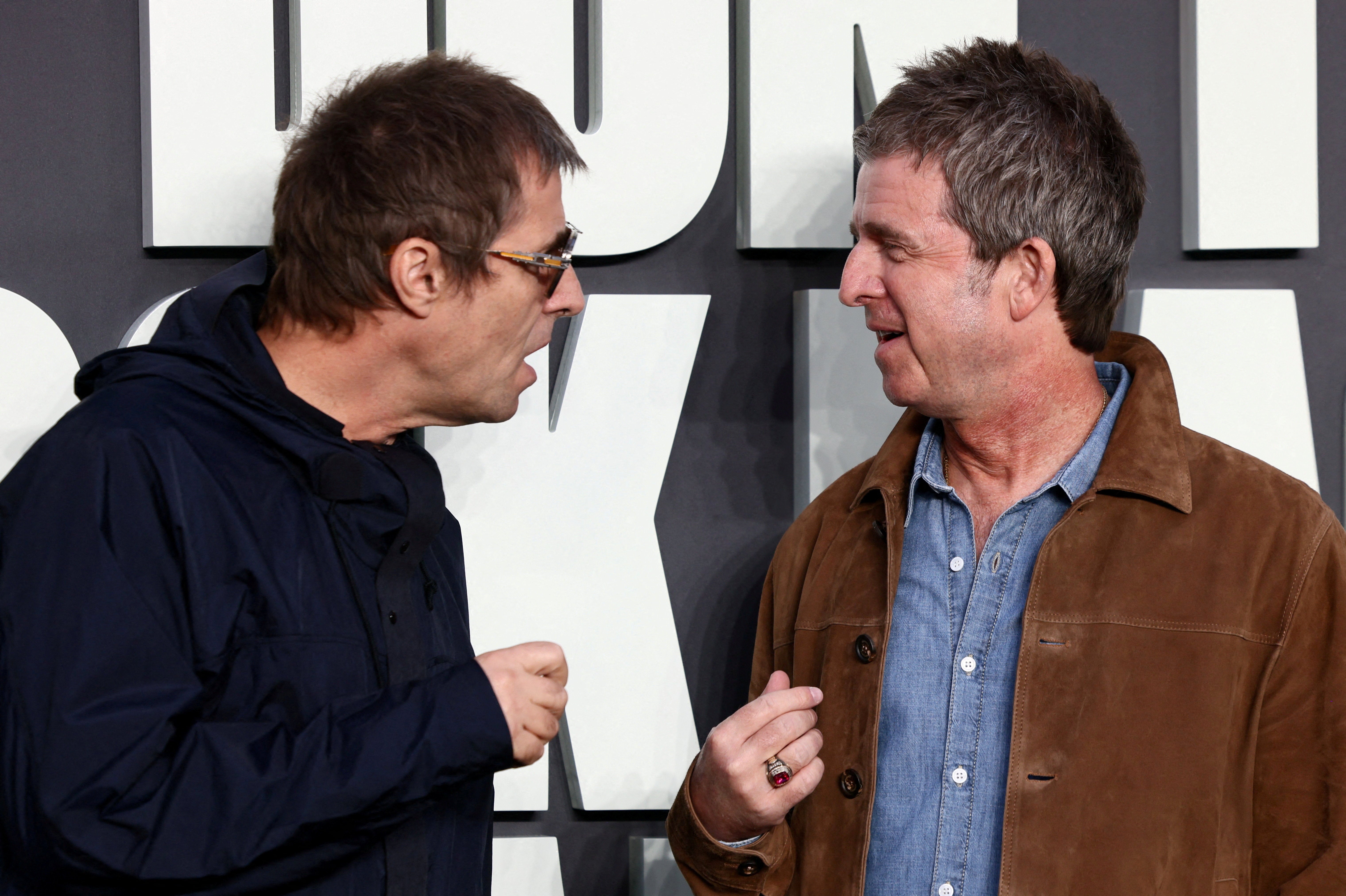 Liam y Noel en el estreno en Londres de ‘Oasis: Don’t Look Back in Anger’
