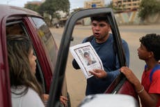 Meses después de los sismos en Venezuela, una familia no deja de buscar a uno de los suyos